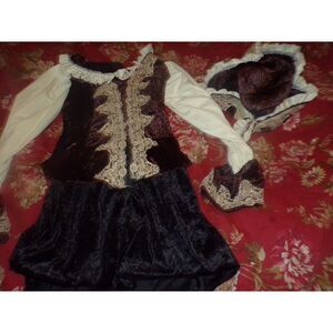 Pirate costume top and hat one size women's